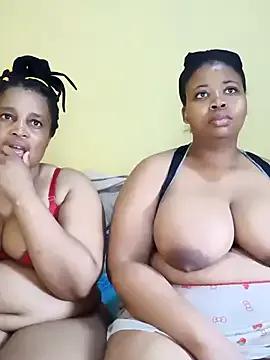 Freechat Prettyboobiesx on StripChat