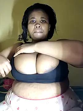 Avatar of Prettyboobiesx