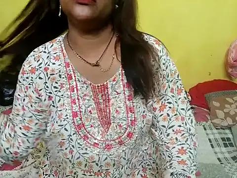 Freechat Princessroooh on StripChat