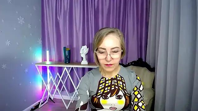 queen_a_n_i — breast massage