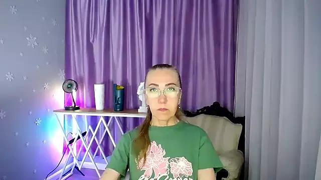 Avatar of queen_a_n_i