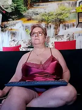 Avatar of QueenPammy1