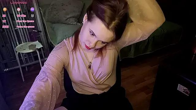 StripChat QuiveredFrown  is Freechat  QuiveredFrown — Send you a Kiss