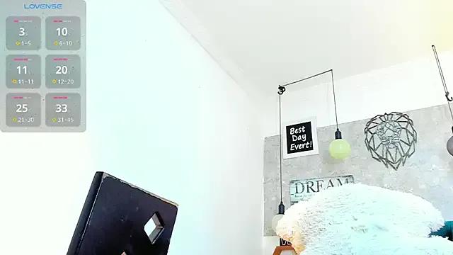 StripChat Rebeca_xs is Freechat Rebeca_xs — ASS-SQUIRST