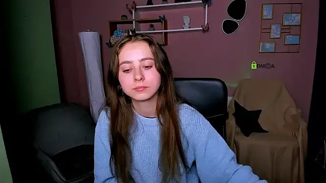 rebecca_smile on StripChat 