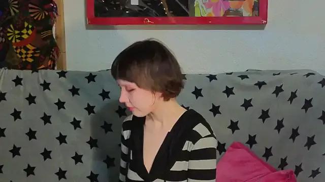 StripChat ReincarnatedAngel  is Freechat  ReincarnatedAngel — show my belly