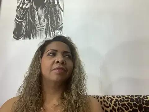 StripChat RochyKasdelan  is Freechat  RochyKasdelan — Kisses on the tits