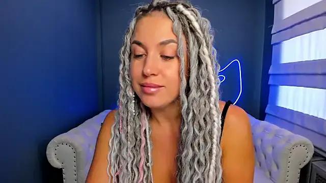 Avatar of rock_n_roxy