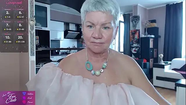 Avatar of roxana_brooks