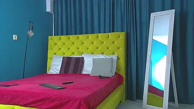 RubyHills — MAKE ME CUM