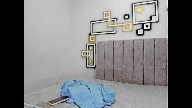 salome_girl_color — suck tits,+show pussy