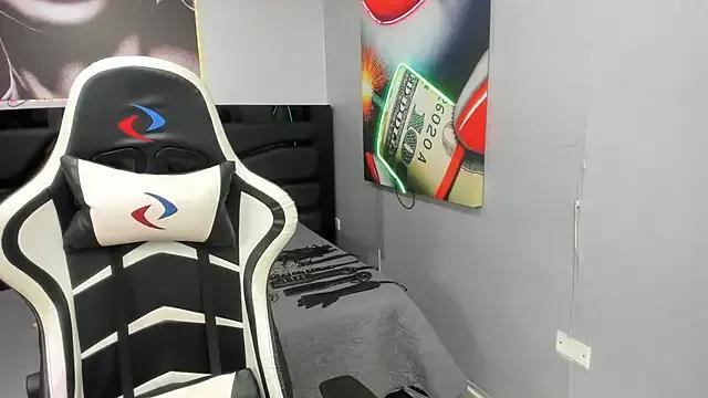 Sara_Bdsm_ on StripChat 