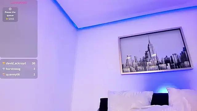 sarah_ashbourne — Freechat on StripChat