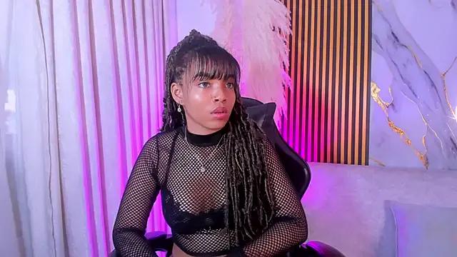 Freechat SarahLynn7 on StripChat