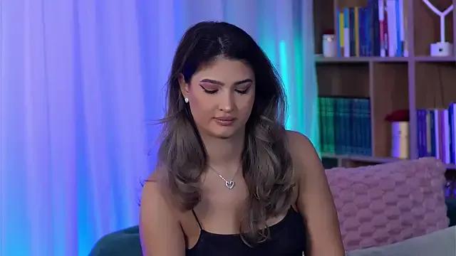 StripChat SarahPeach8  is Freechat  SarahPeach8 — clothes on the floor xx