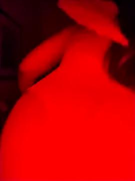 sasha_hot98 — garganta profunda al juguete