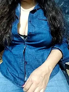 sassy_aly007 — Ass  oil & X20 spank