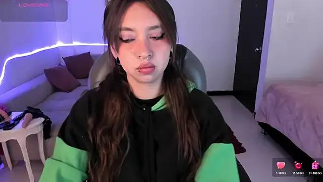 Scarlett__Cooper__ — Topples