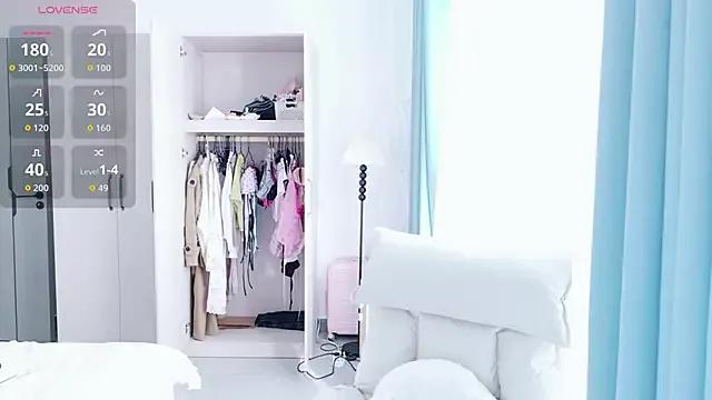 schoolgirl-nurse — ,~