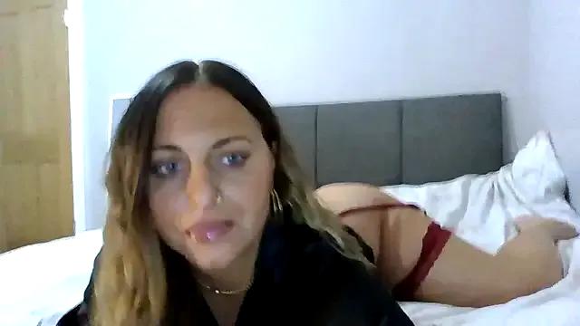 Scouse_Lexi — Take My Top Off ?!