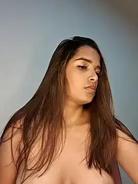 Selena_18x on StripChat 