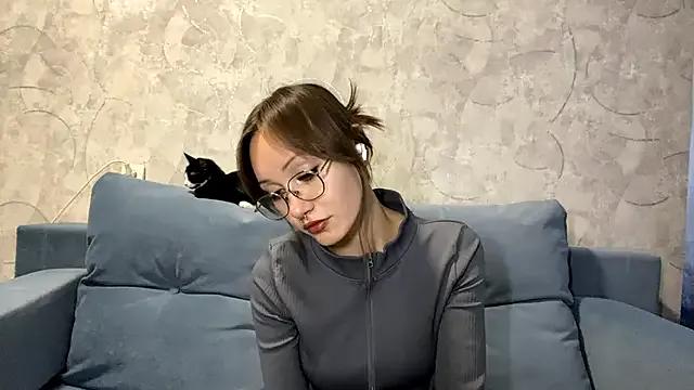 SetsukoBuddemeyer on StripChat 