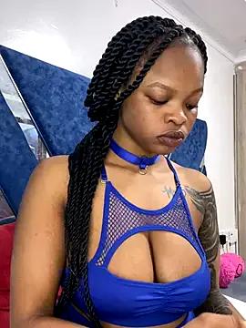 Freechat SexxyLunar on StripChat