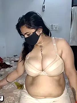 Sexy_bhabhi_haryana — Bobss with oil