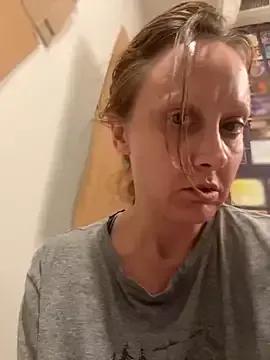 Freechat SexyB214 on StripChat