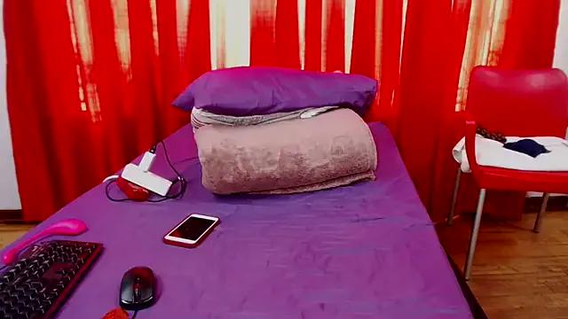 Freechat SexyBustyBoobs on StripChat