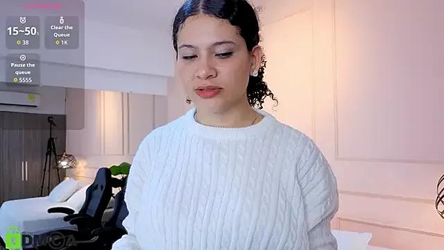 Freechat SHARONN____ on StripChat