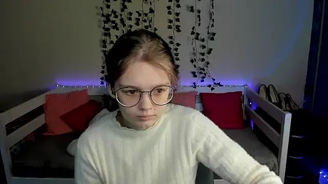 Avatar of shy_elina01
