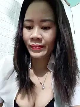 Singlemom69x — licking and sucking dildos