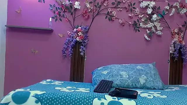 skinnybarbie022 — masturbacin