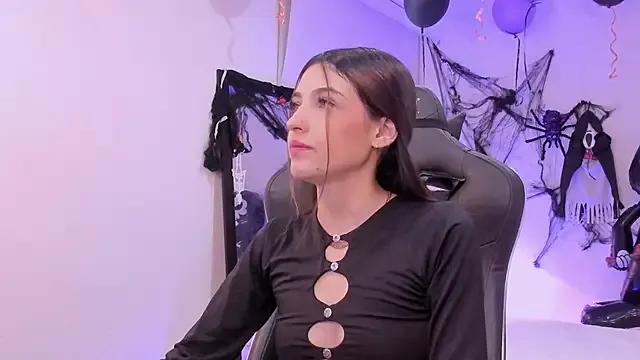sofiarouge — i want see your tits