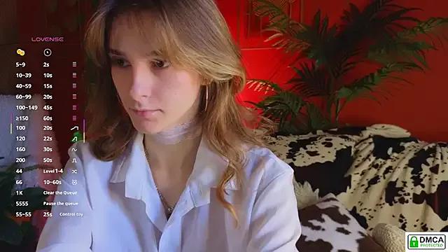 Freechat soft_animal_ on StripChat