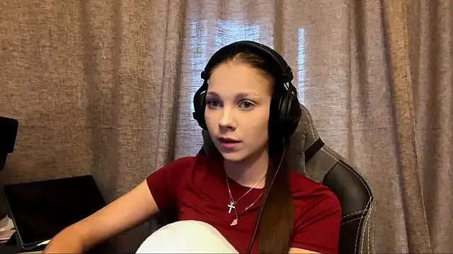 StripChat Softixq  is Freechat  Softixq — Show my outfit