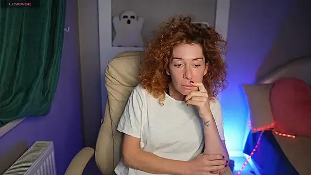 SophieTynes — spank ass