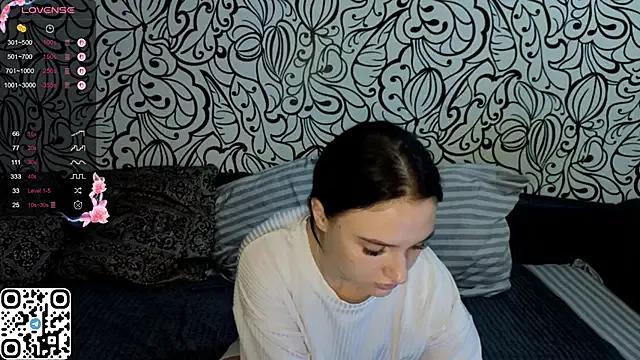 StripChat SorayaTrieger  is Freechat  SorayaTrieger — bite my lips