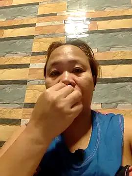 Freechat squirtshantal on StripChat