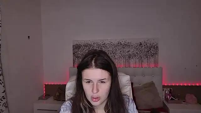 Freechat StellaFrost on StripChat