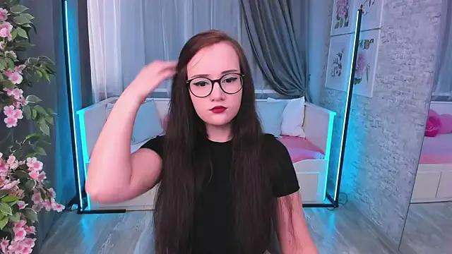 Freechat StellaGloww on StripChat