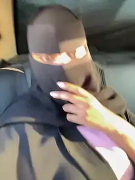 Avatar of Submissive_Arab