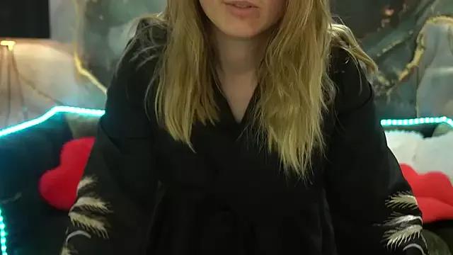 Freechat Sun_Kitty_ on StripChat