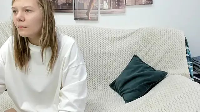 Sunny_Sammy on StripChat 