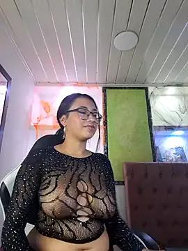 StripChat susan_mooree  is Freechat  susan_mooree — Oil in body naked