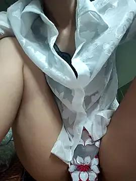 Freechat Sweet-asian on StripChat