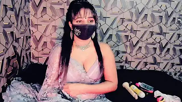 Sweetie_Fox_XXX on StripChat 