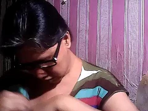 sweetsosie18 on StripChat 