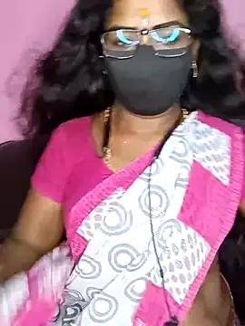 Freechat tamilammukuttyy on StripChat